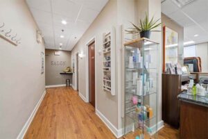 Wynnewood-House-Interior-Commercial-Space-Salon-rental